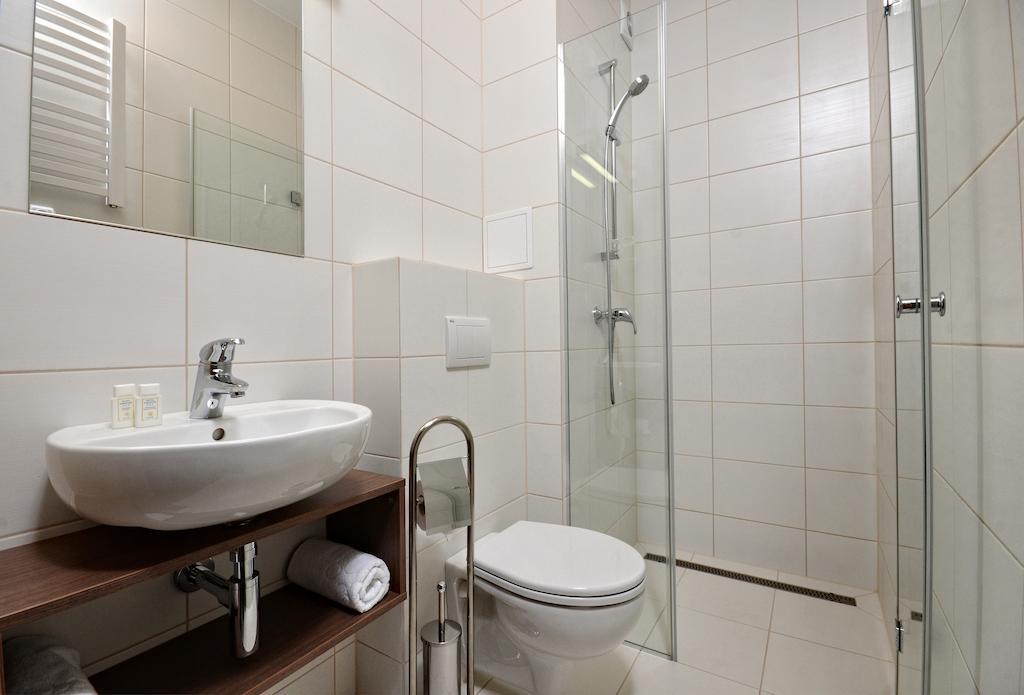 Hotel Maraton Szamotuły 部屋 写真